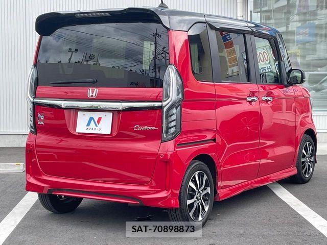 Honda N BOX CUSTOM 2017-11 7787546-16