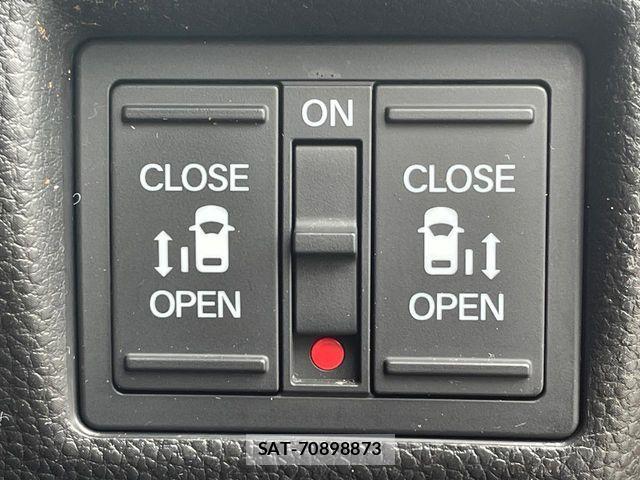Honda N BOX CUSTOM 2017-11 7787546-2