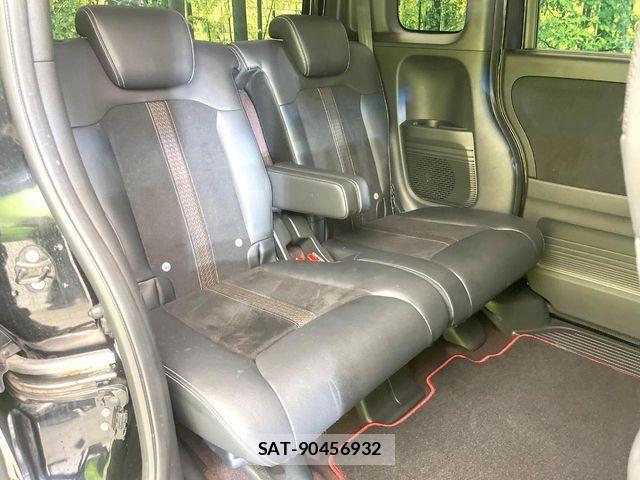 Honda N BOX CUSTOM 2017-11 7787572-8