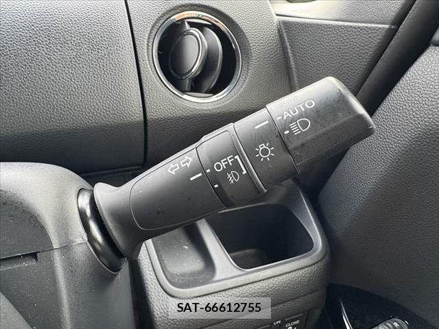 Honda N BOX CUSTOM 2020-06 7787581-27