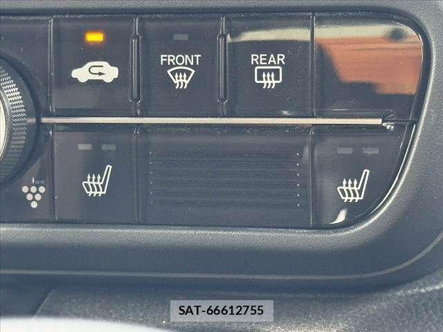Honda N BOX CUSTOM 2020-06 7787581-28