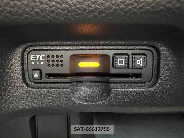 Honda N BOX CUSTOM 2020-06 7787581-29