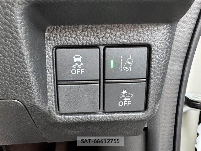 Honda N BOX CUSTOM 2020-06 7787581-5