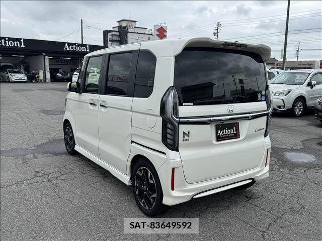 Honda N BOX CUSTOM 2018-04 7787549-3