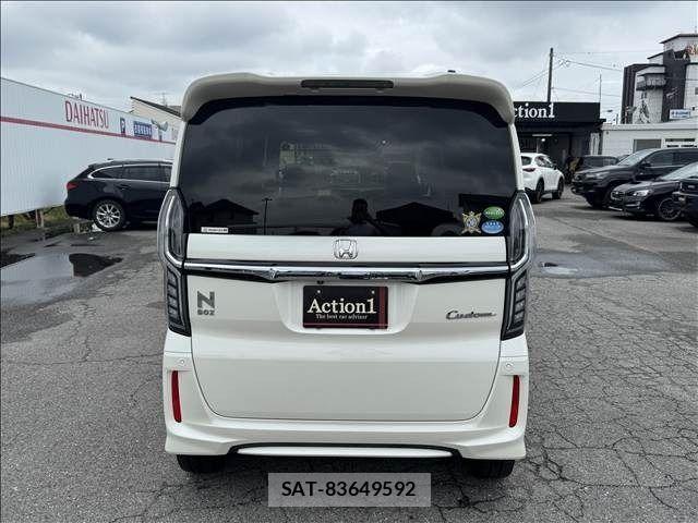 Honda N BOX CUSTOM 2018-04 7787549-4