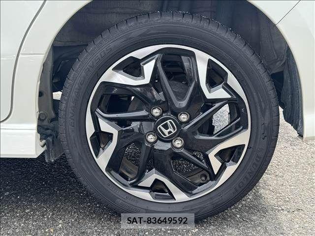 Honda N BOX CUSTOM 2018-04 7787549-7