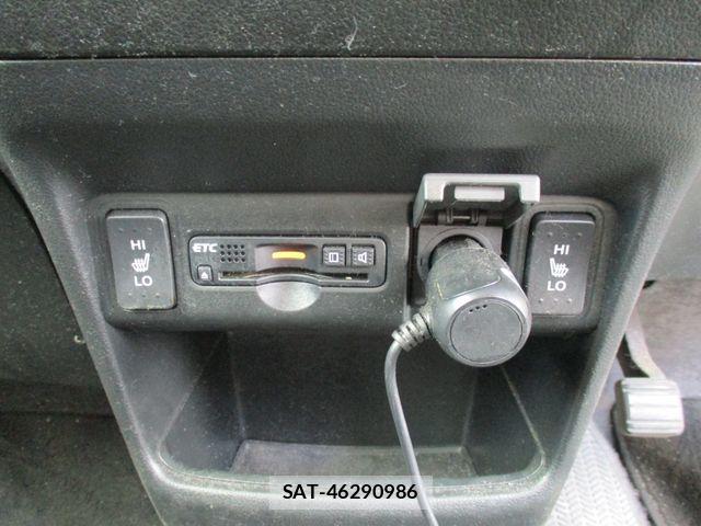 Honda N BOX CUSTOM 2017-03 7878322-18