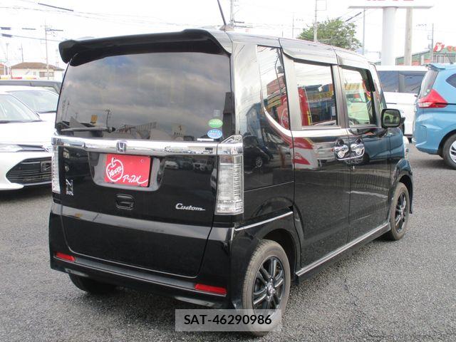 Honda N BOX CUSTOM 2017-03 7878322-2