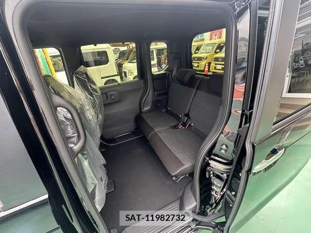 Honda N BOX CUSTOM 2026-03 7878233-5