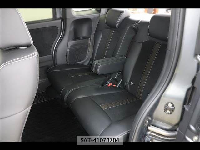 Honda N BOX CUSTOM 2018-01 7878289-12