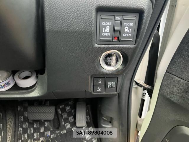 Honda N BOX CUSTOM 2022-01 7878251-14