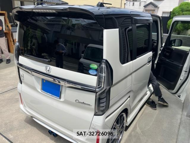 Honda N BOX CUSTOM 2018-11 7878288-4