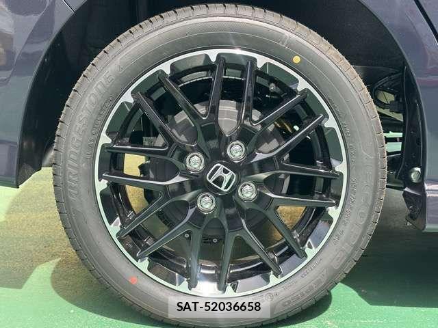 Honda N BOX CUSTOM 2026-03 7878227-14