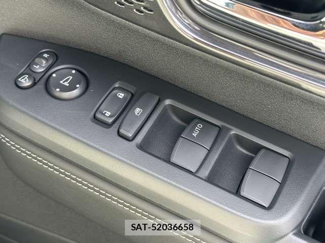 Honda N BOX CUSTOM 2026-03 7878227-15