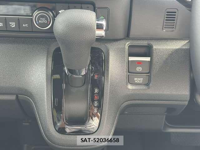 Honda N BOX CUSTOM 2026-03 7878227-18