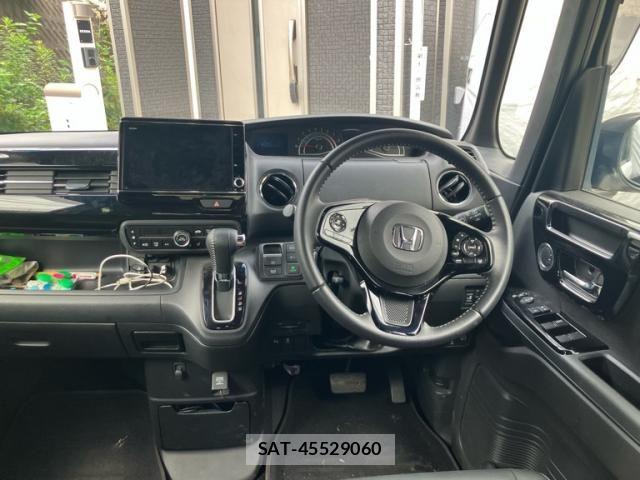 Honda N BOX CUSTOM 2022-06 7878246-13