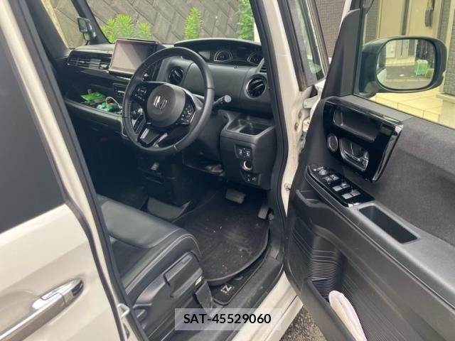 Honda N BOX CUSTOM 2022-06 7878246-14