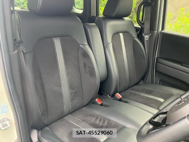 Honda N BOX CUSTOM 2022-06 7878246-19