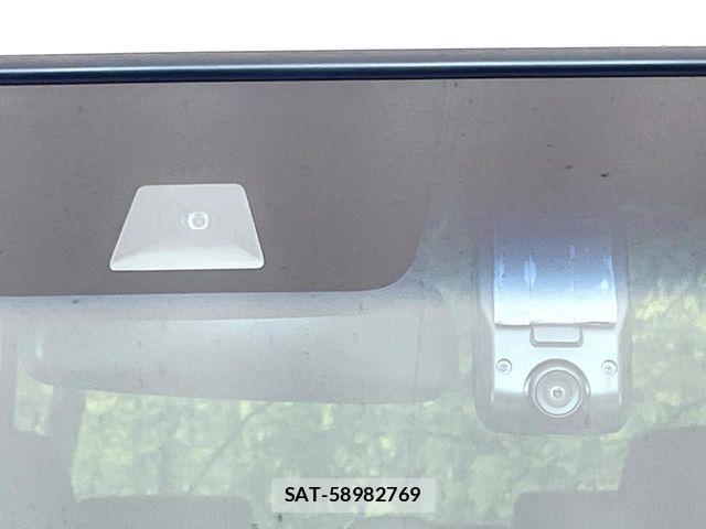 Honda N BOX CUSTOM 2023-04 7878278-4