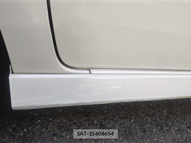 Honda N BOX CUSTOM 2019-02 7878308-15