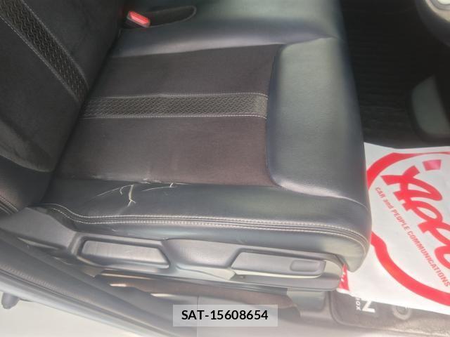 Honda N BOX CUSTOM 2019-02 7878308-24