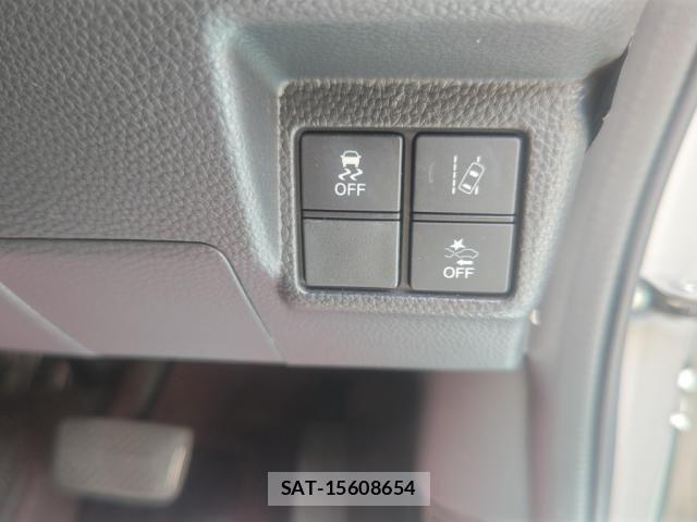 Honda N BOX CUSTOM 2019-02 7878308-26