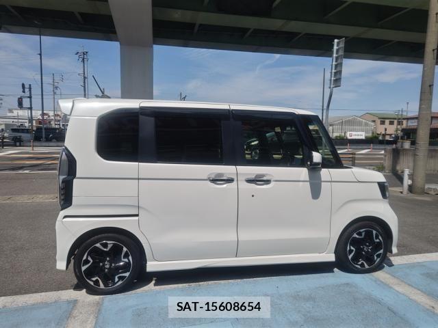 Honda N BOX CUSTOM 2019-02 7878308-5