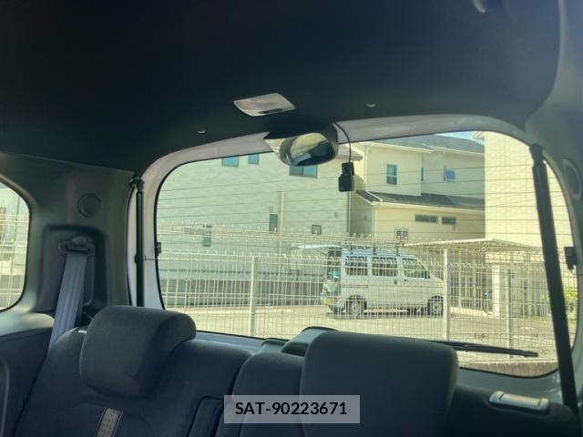Honda N BOX CUSTOM 2019-10 7878336-12
