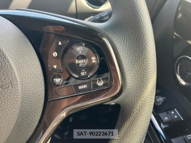 Honda N BOX CUSTOM 2019-10 7878336-18