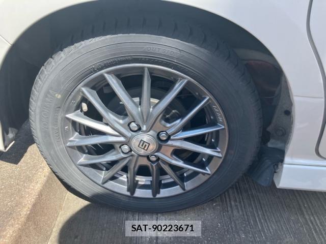 Honda N BOX CUSTOM 2019-10 7878336-8