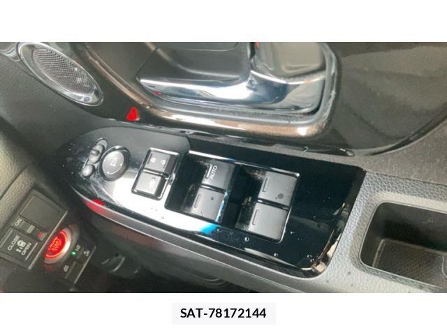 Honda N BOX CUSTOM 2019-10 7878324-18
