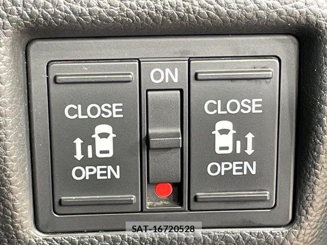 Honda N BOX CUSTOM 2017-09 7878323-4