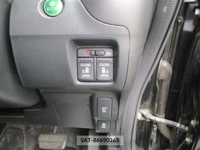 Honda N BOX CUSTOM 2017-01 7878359-10