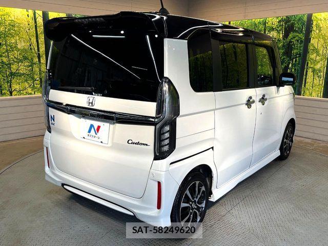 Honda N BOX CUSTOM 2019-04 7878287-16