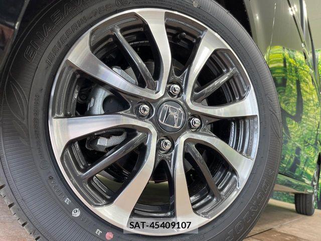 Honda N BOX CUSTOM 2026-05 7878250-12