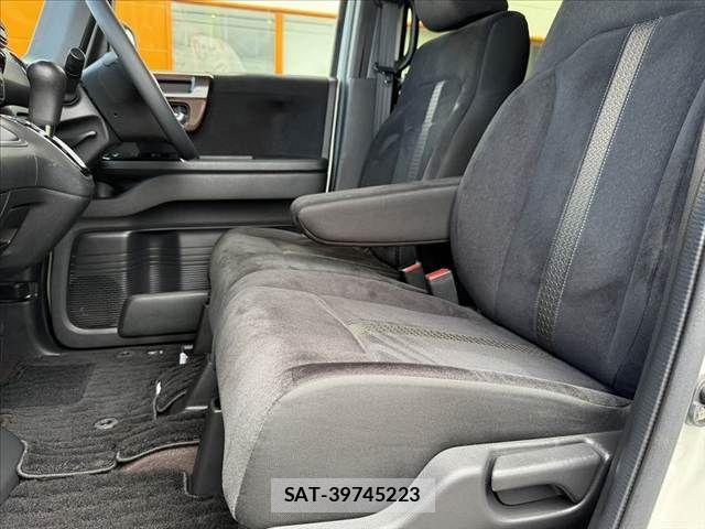 Honda N BOX CUSTOM 2018-02 7878310-16