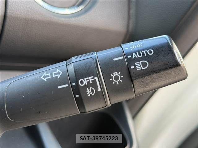 Honda N BOX CUSTOM 2018-02 7878310-23