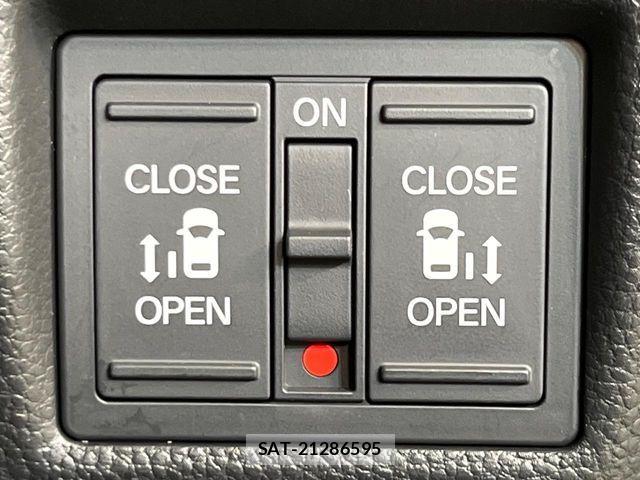Honda N BOX CUSTOM 2022-02 7878235-4