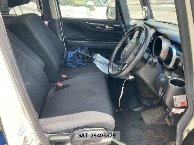 Honda N BOX CUSTOM 2014-03 7878356-13