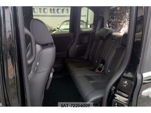Honda N BOX CUSTOM 2023-10 7903113-11