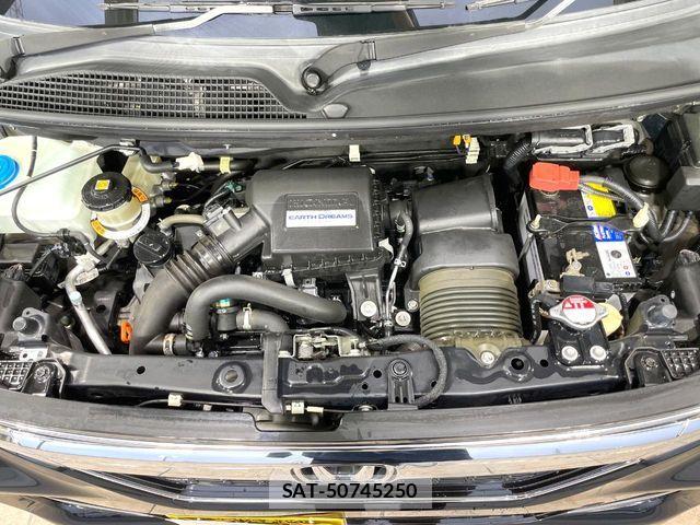 Honda N BOX CUSTOM 2018-04 7903115-16