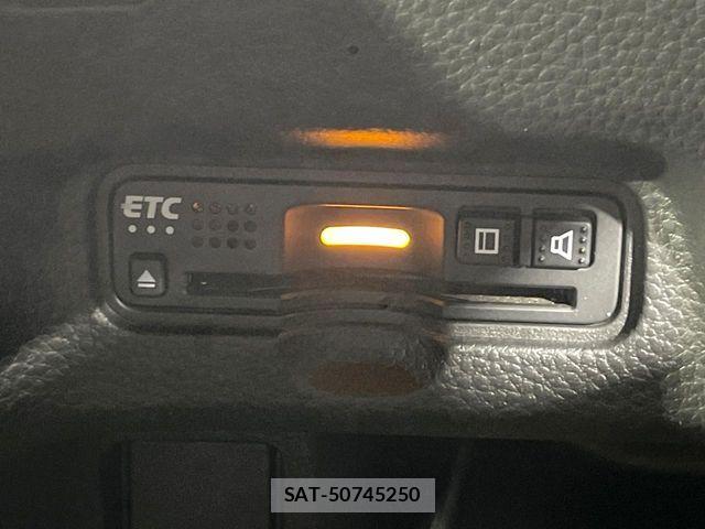Honda N BOX CUSTOM 2018-04 7903115-6