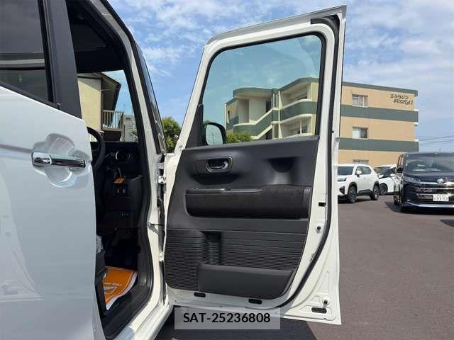 Honda N BOX CUSTOM 2026-05 7903096-18
