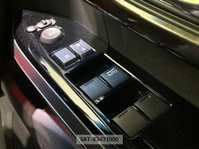 Honda N BOX CUSTOM 2017-10 7903121-8