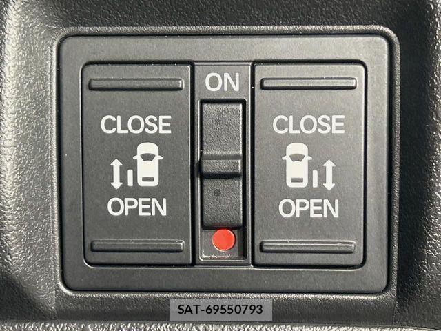 Honda N BOX CUSTOM 2023-11 7903099-4