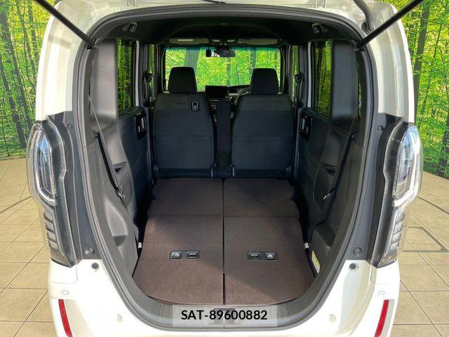 Honda N BOX CUSTOM 2018-01 7962907-9