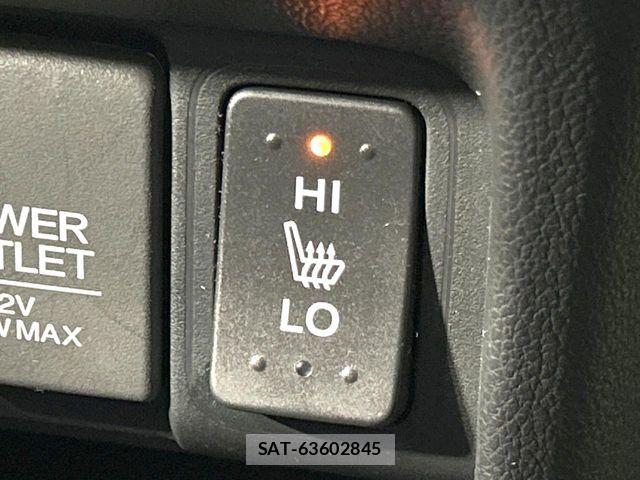 Honda N BOX CUSTOM 2017-03 7962938-4