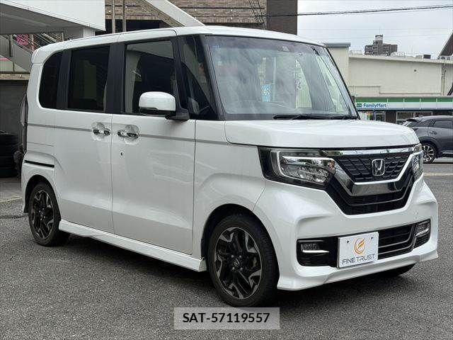Honda N BOX CUSTOM 2018-09 7962926-14