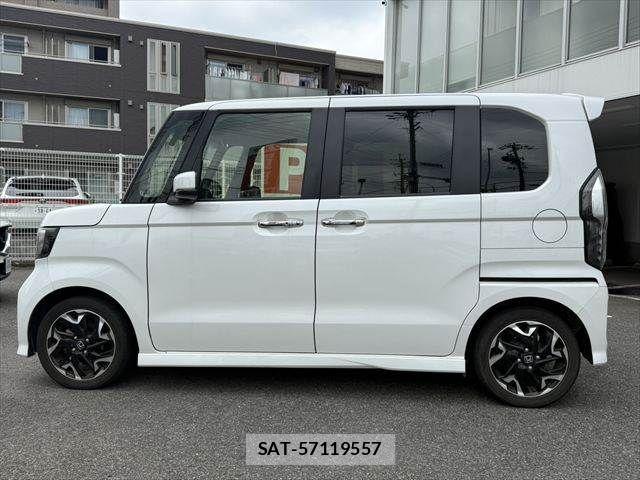 Honda N BOX CUSTOM 2018-09 7962926-19