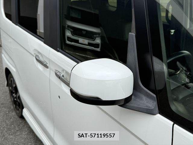 Honda N BOX CUSTOM 2018-09 7962926-22